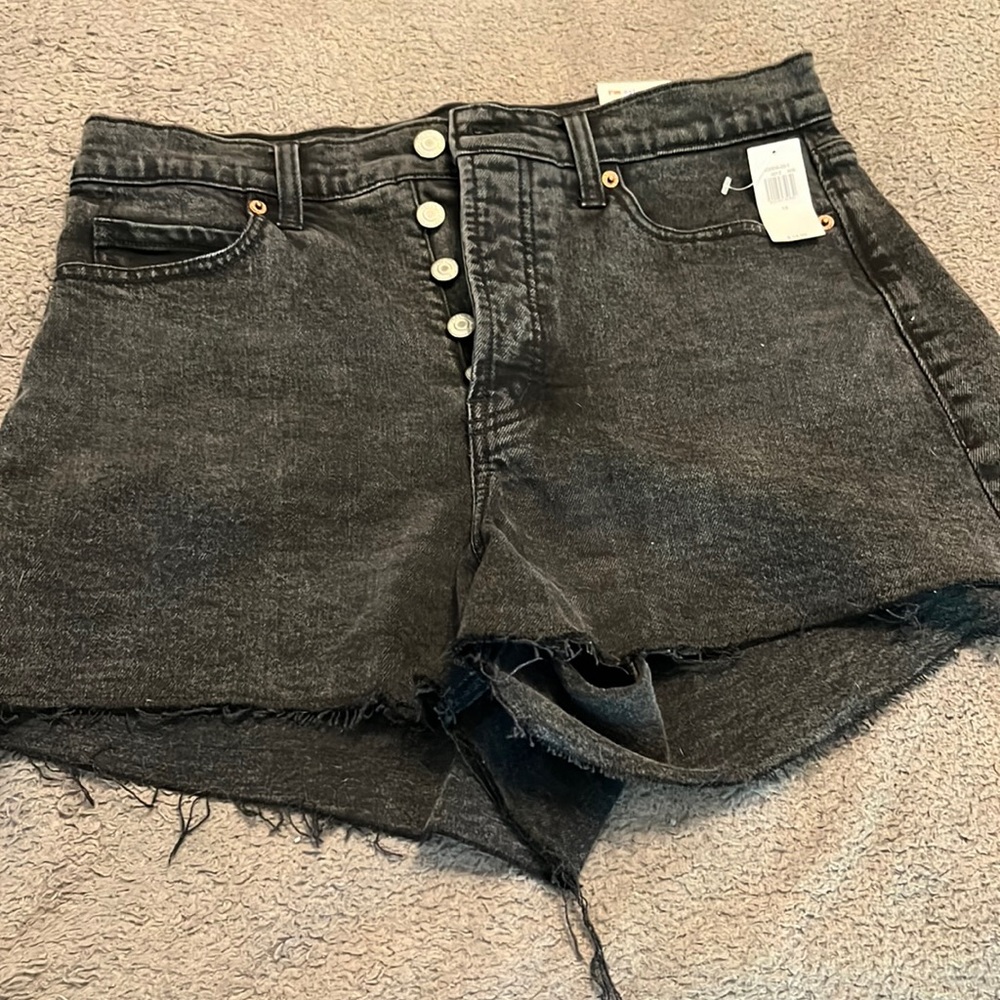 Old Navy black denim shorts